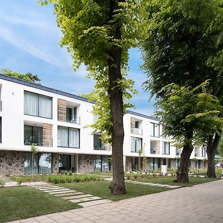 Oliver Lux Tihany Bagian luar foto